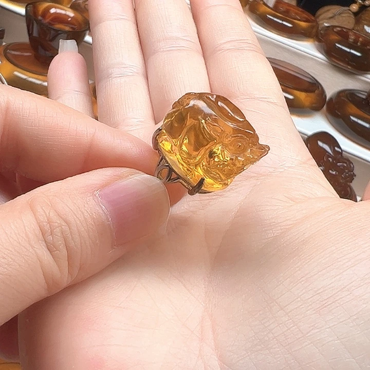 琥珀未镶嵌戒指天然缅甸琥珀貔貅戒指