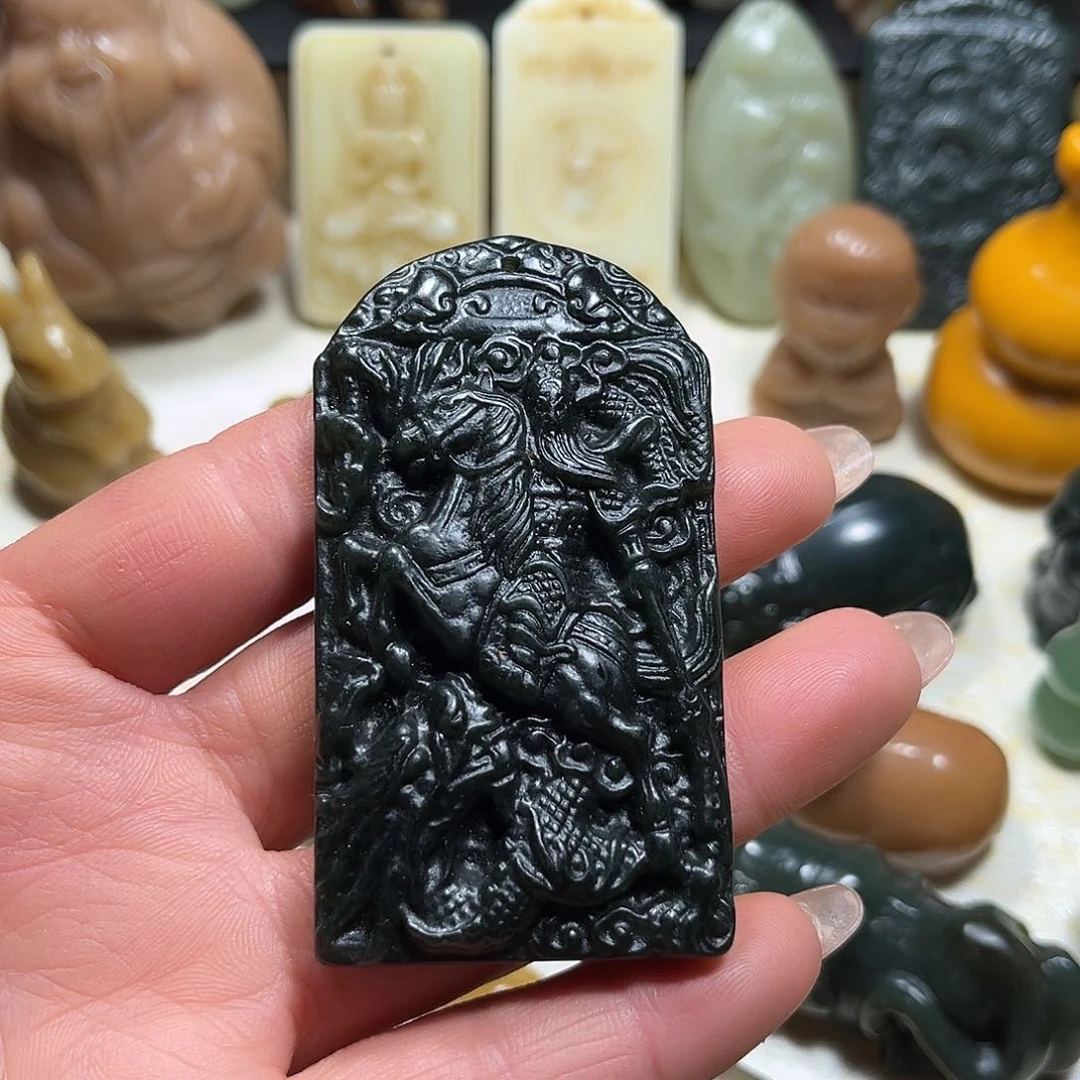 白玉菩提吊坠白玉菩提吊坠