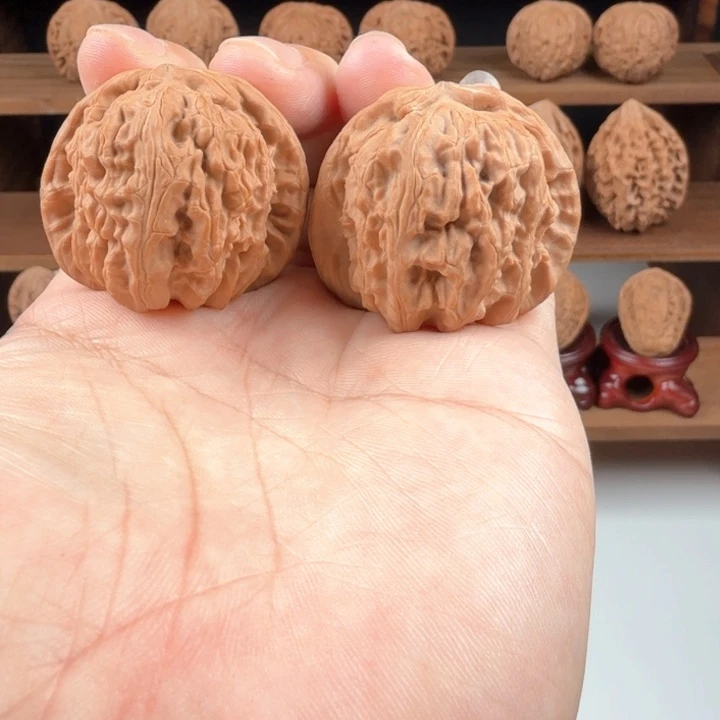 文玩核桃手串白狮子40.5/41/36