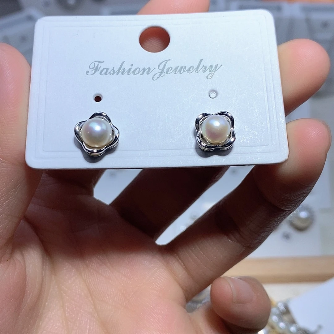 未镶嵌耳饰淡水珍珠