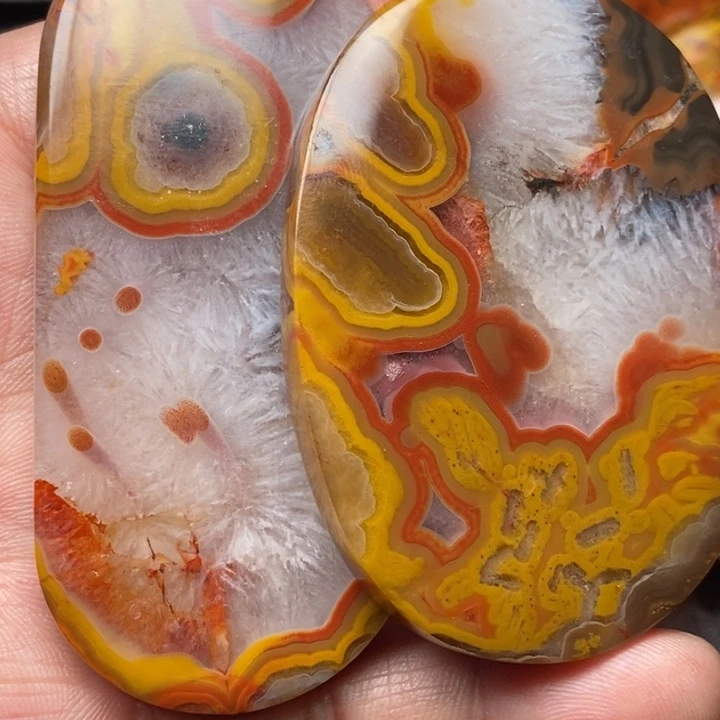 玛瑙/玉髓吊坠未镶嵌怡****，