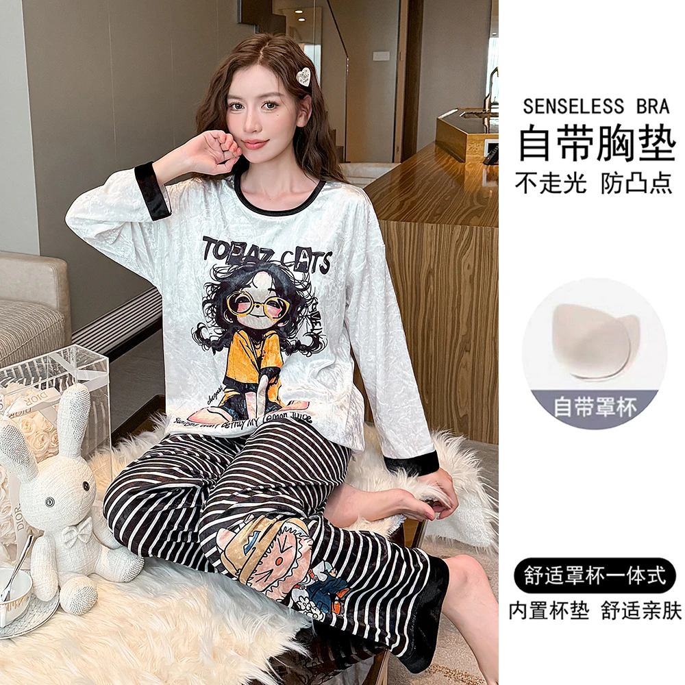带胸垫2025年新款金丝绒睡衣女春秋季长袖可爱卡通秋冬家居服套装