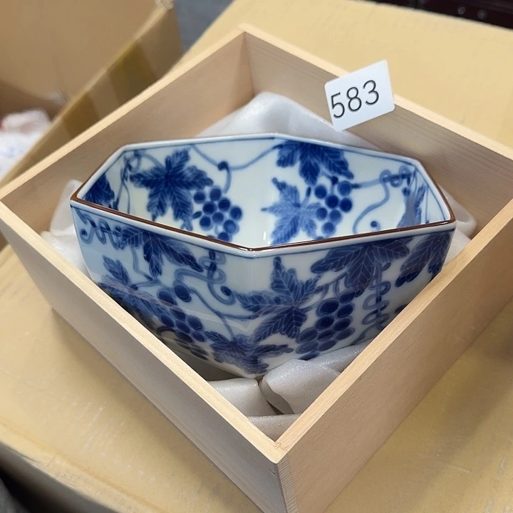 很好看的陶瓷很好看的钵子