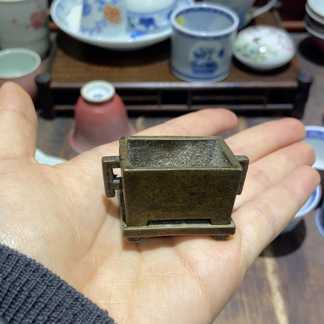 用***5陶瓷艺术品的制作