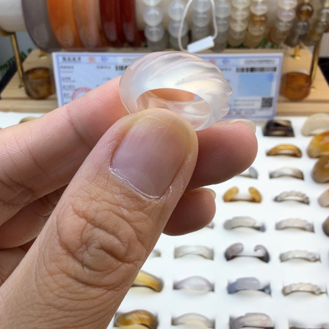 未镶嵌戒圈玛瑙/玉髓港码6福利不退换介意勿拍