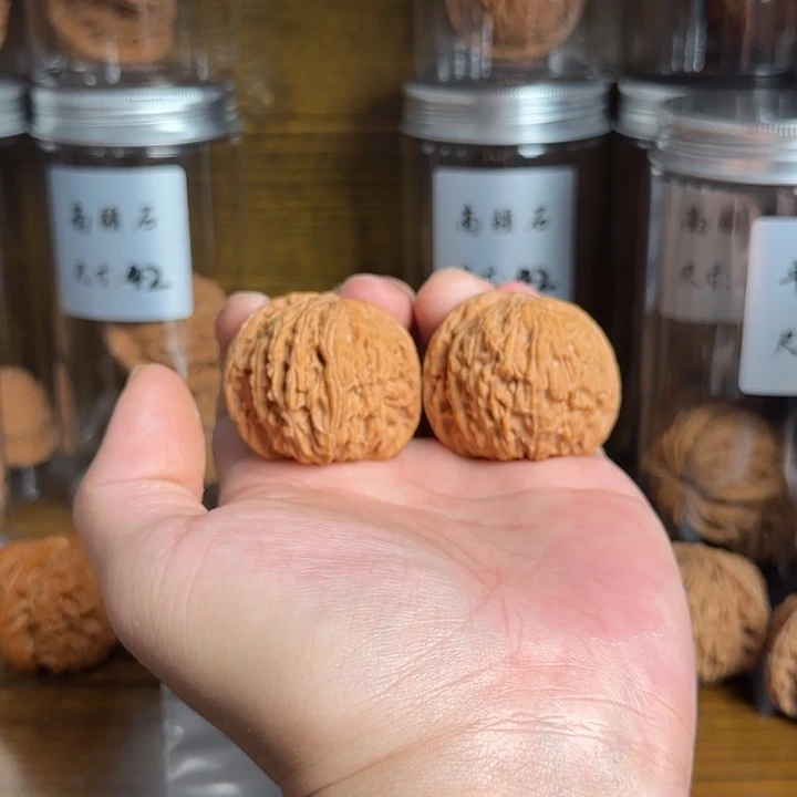 葵***秀文玩核桃吊坠磨盘全品无修福利