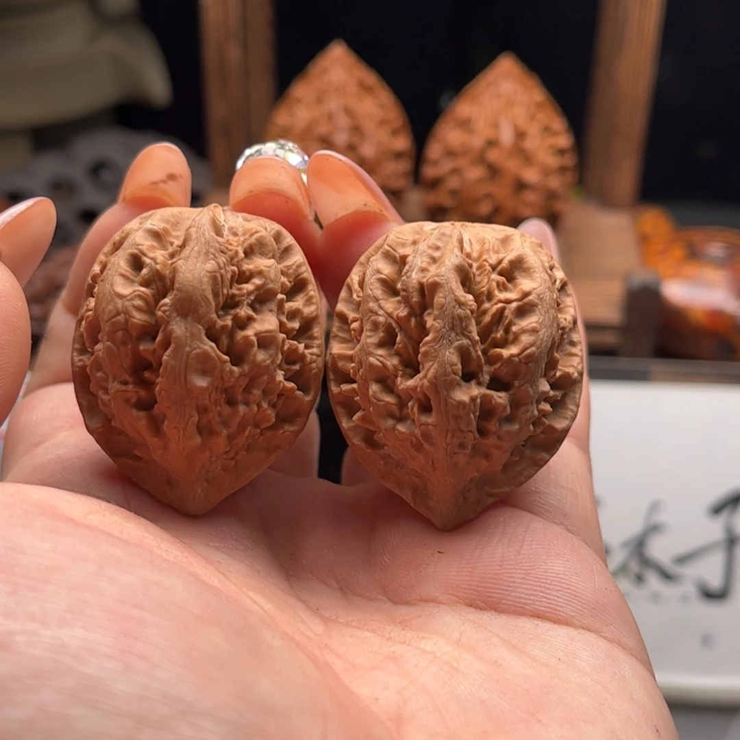 文玩核桃把件关东木子家楸大胖60