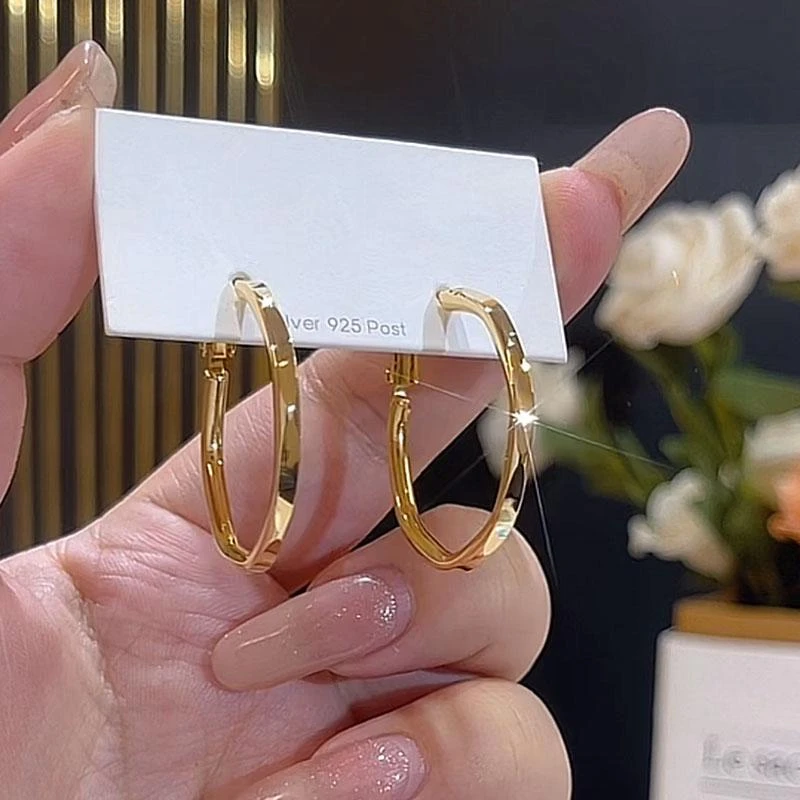 925银耳饰 防过敏韩国高级感金色素圈耳环女精致新款爆款耳圈小众