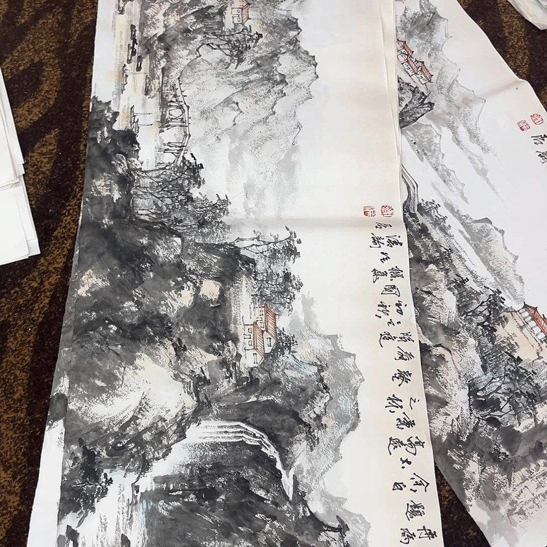 灰***鸽国画绘画作品多次参加全国