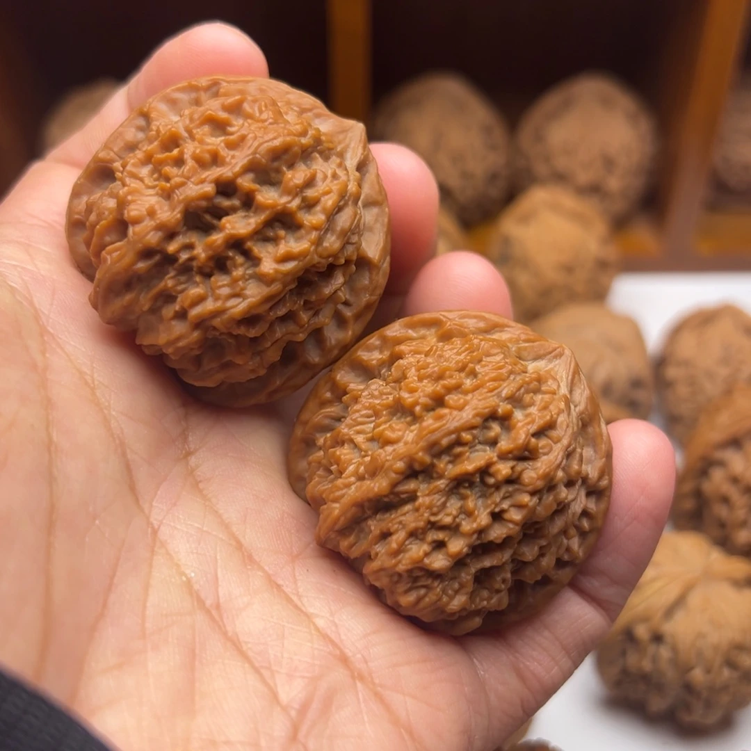 吊坠文玩核桃41尺137狮子头