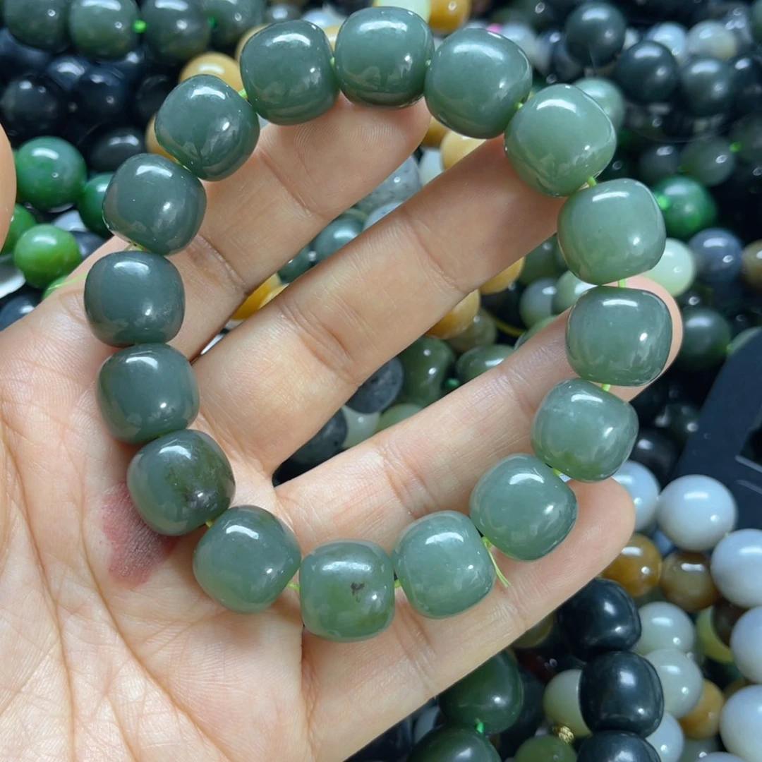 未镶嵌手链和田玉