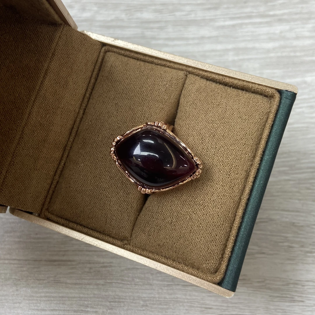 经典国风天然血珀戒指1247