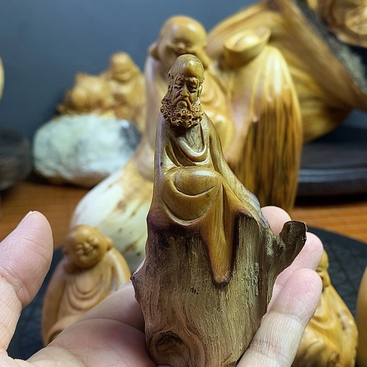 柏木（崖柏）达摩摆件