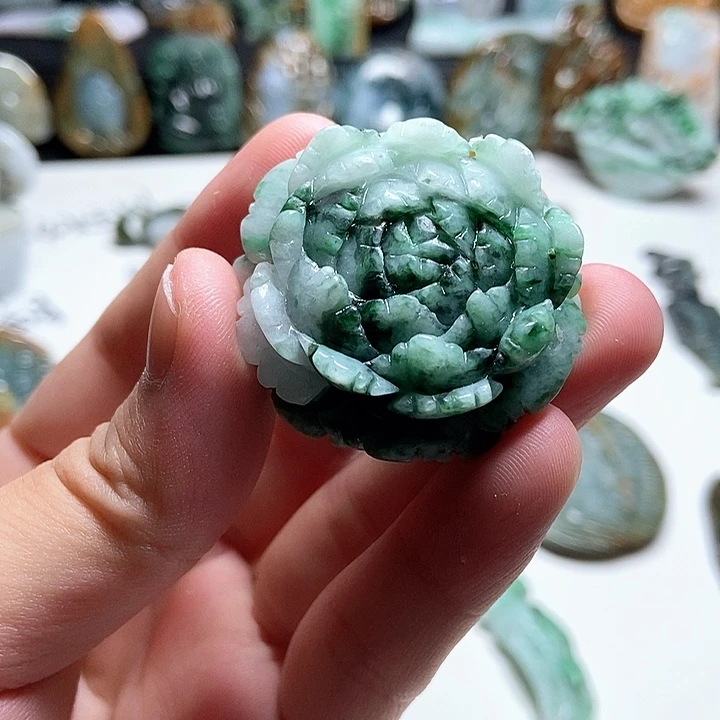 翡翠未镶嵌颈饰翡翠a货