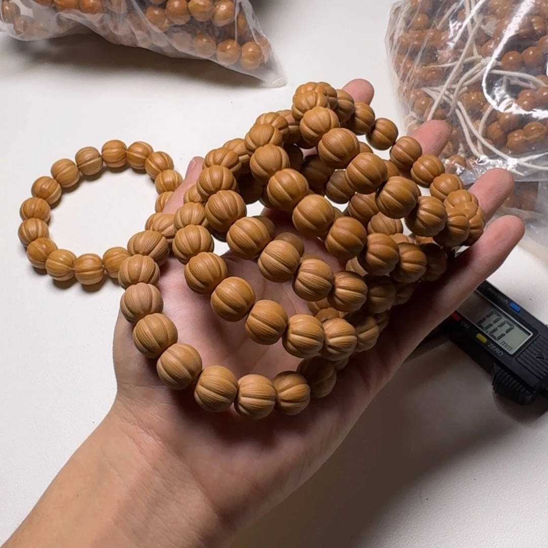 吊坠猴头核桃拉丝南瓜