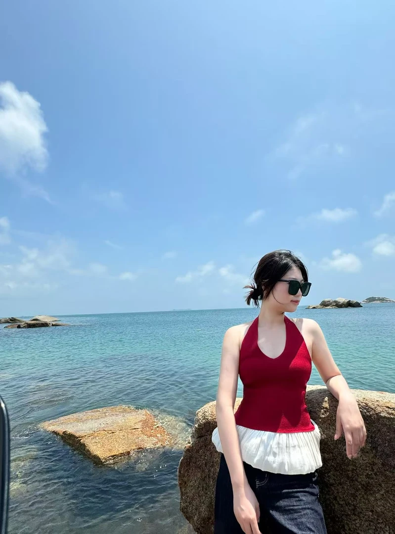 新款针织吊带夏季女装