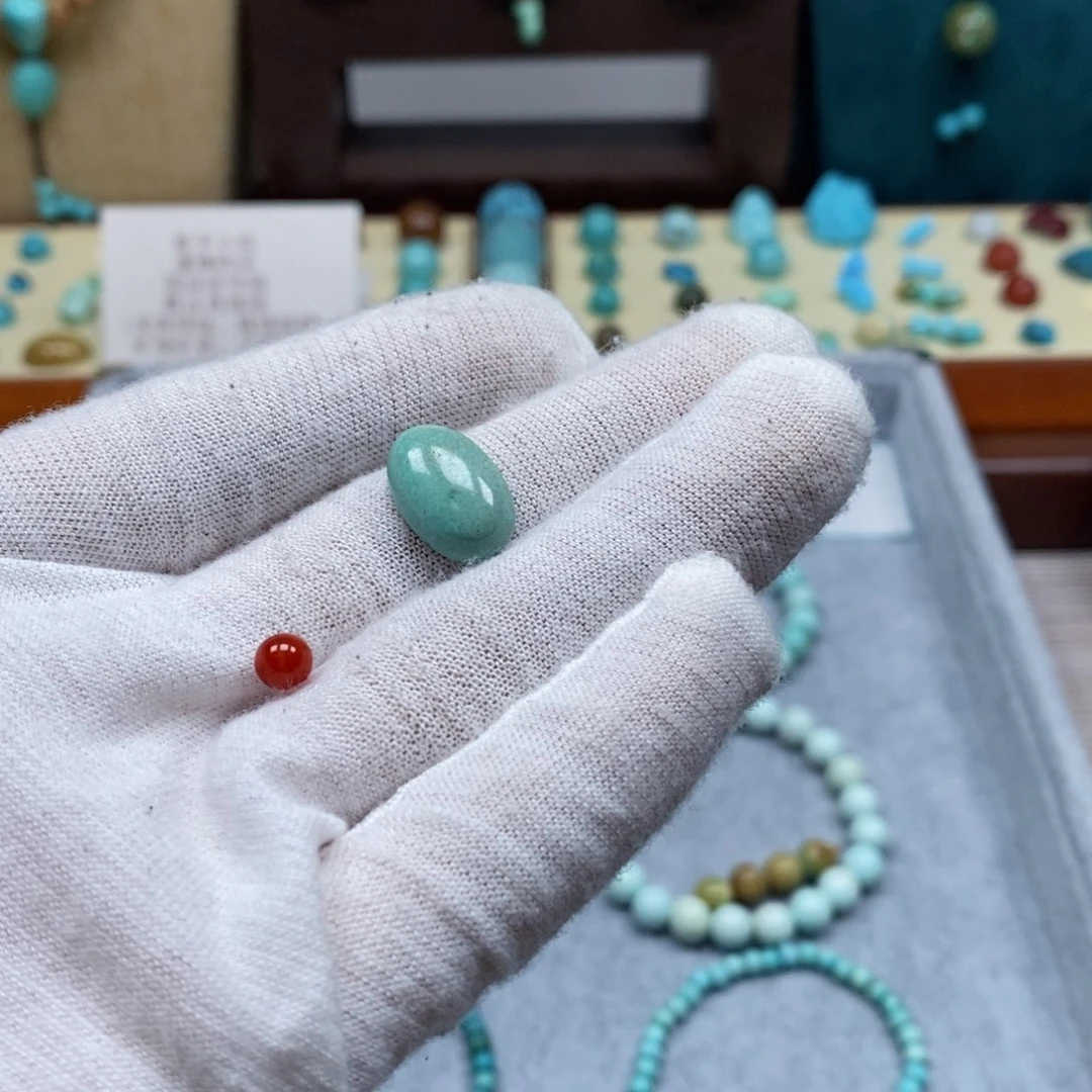 未镶嵌配饰南红玛瑙