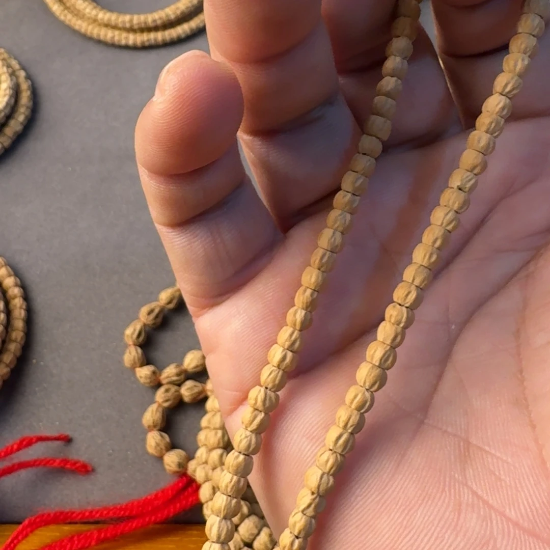 默***魂柏香籽/百香籽吊坠