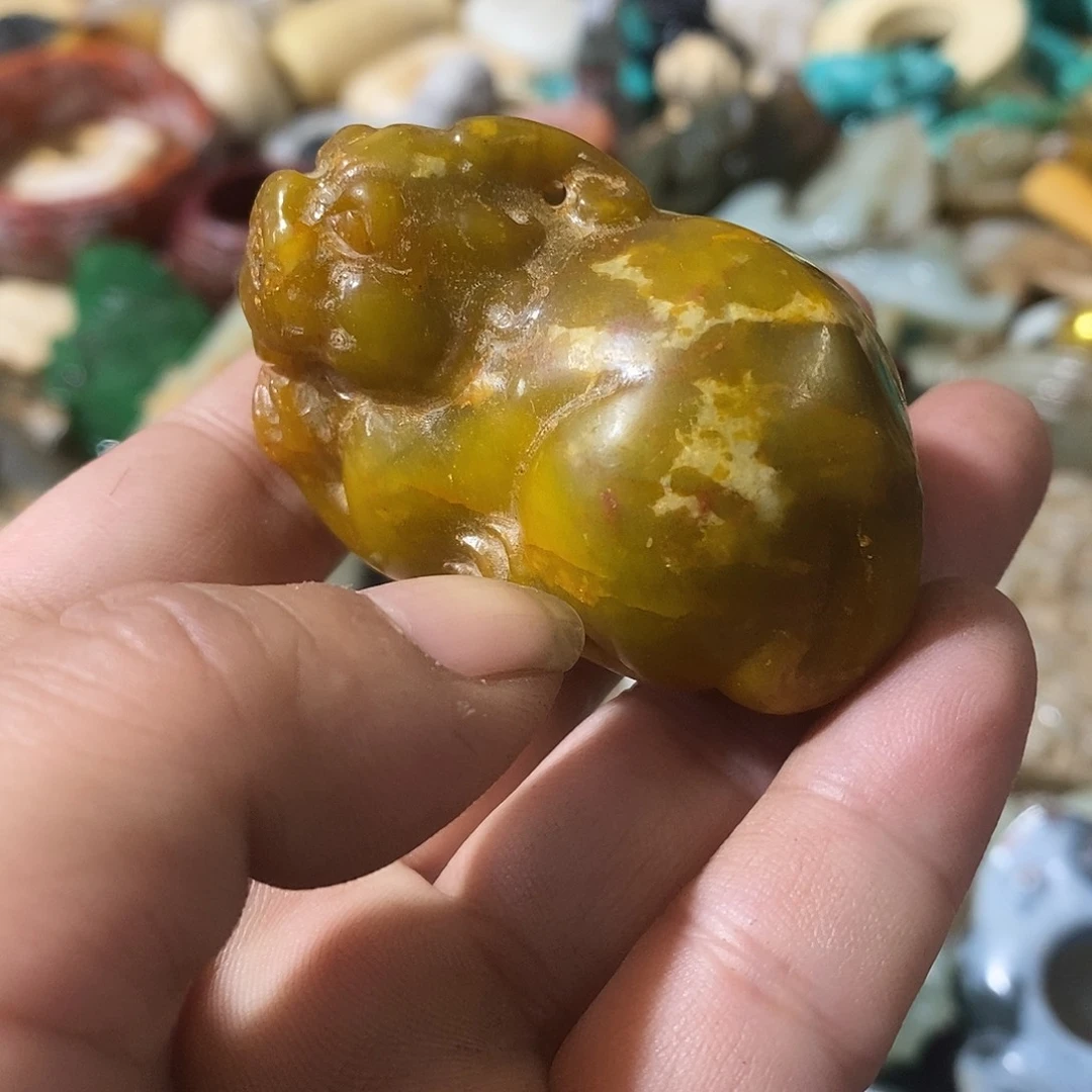 和田玉（糖玉）未镶嵌挂件