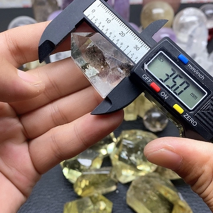 未镶嵌珠宝半成品水晶48水晶石