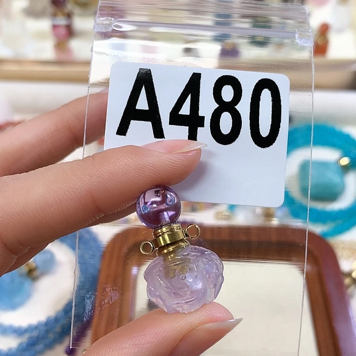 水晶香水瓶未镶嵌淡***光