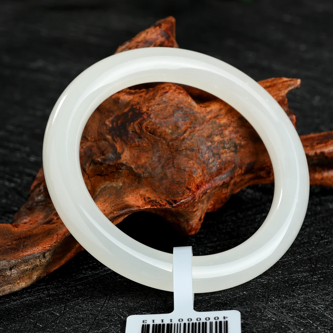 M26新品 和田玉手镯时尚玉镯子10mm+百搭精致精美平安镯女款