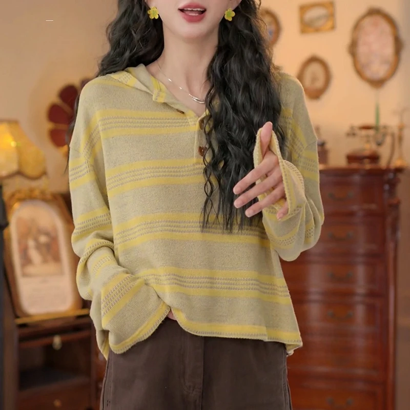 复古撞色条纹连帽长袖针织衫女2025春秋新款宽松显瘦长袖打底上衣