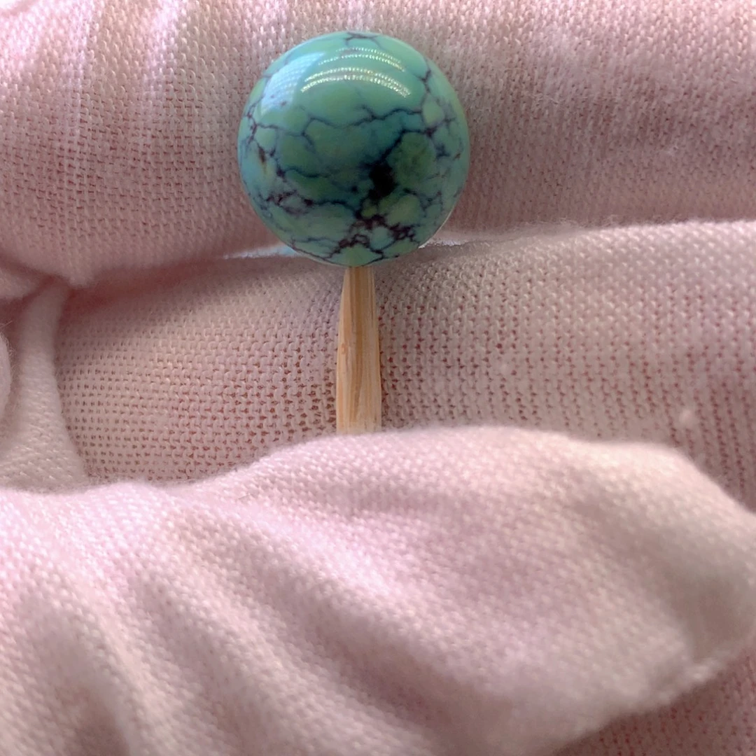 绿松石未镶嵌挂件