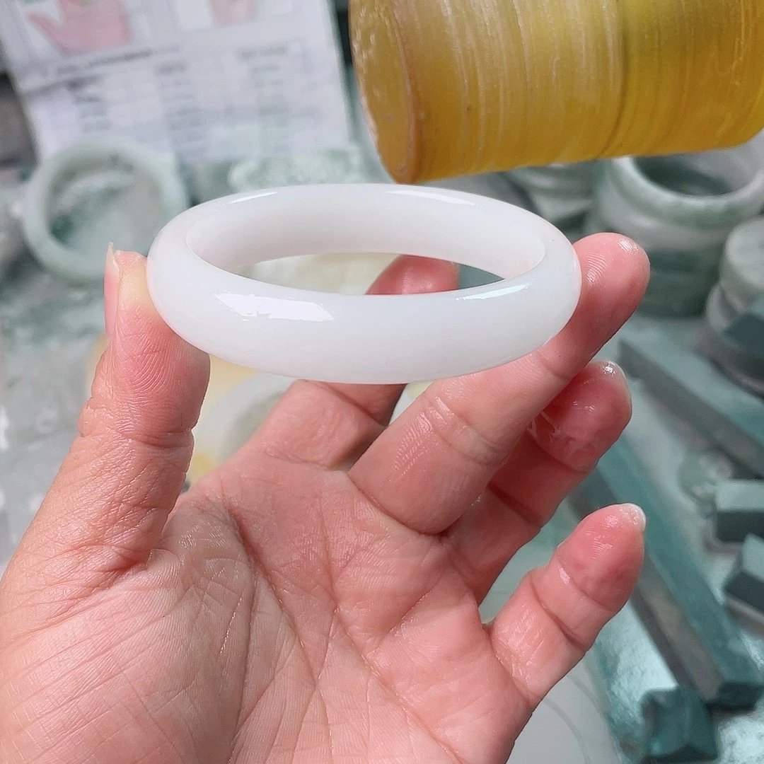 深***人定制石英质玉（天山翠）