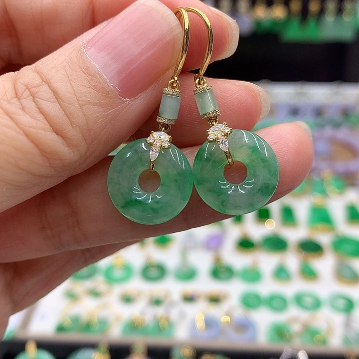 安***～翡翠18K金镶嵌耳饰