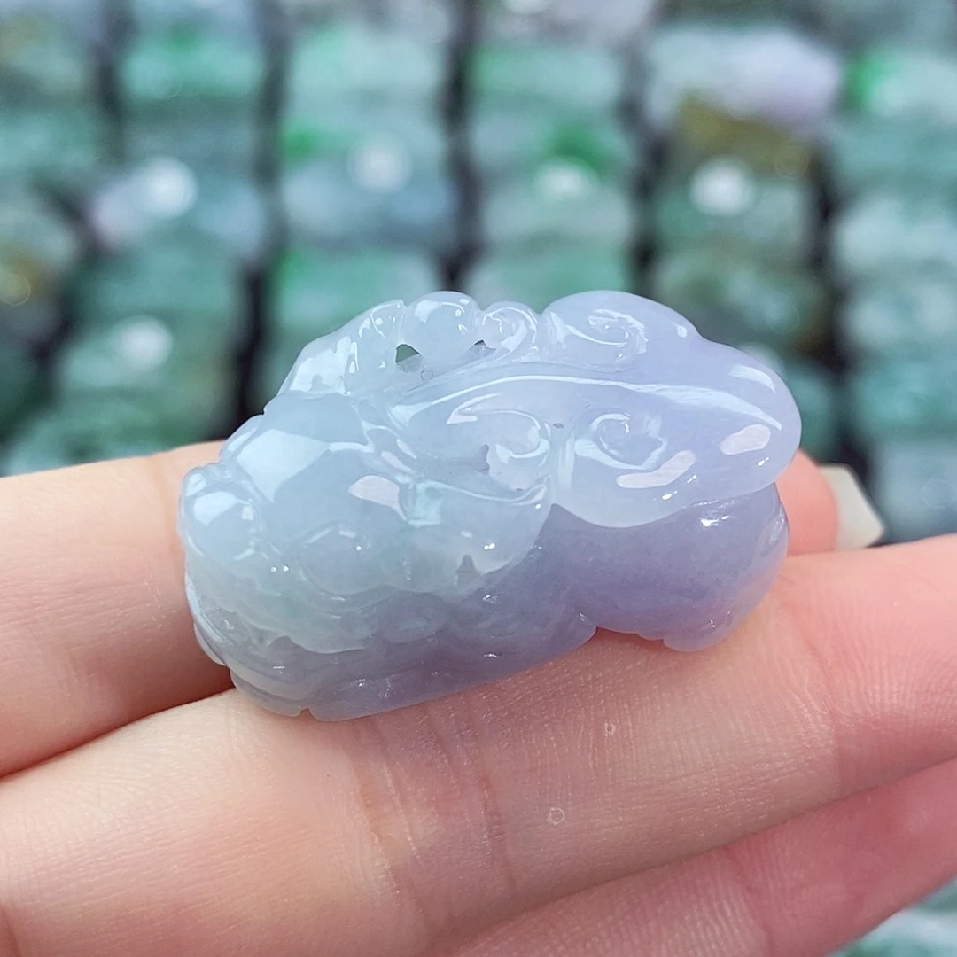 颈饰未镶嵌翡翠天然