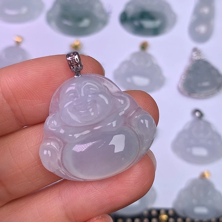 翡翠18K金镶嵌颈饰缅甸翡翠A货