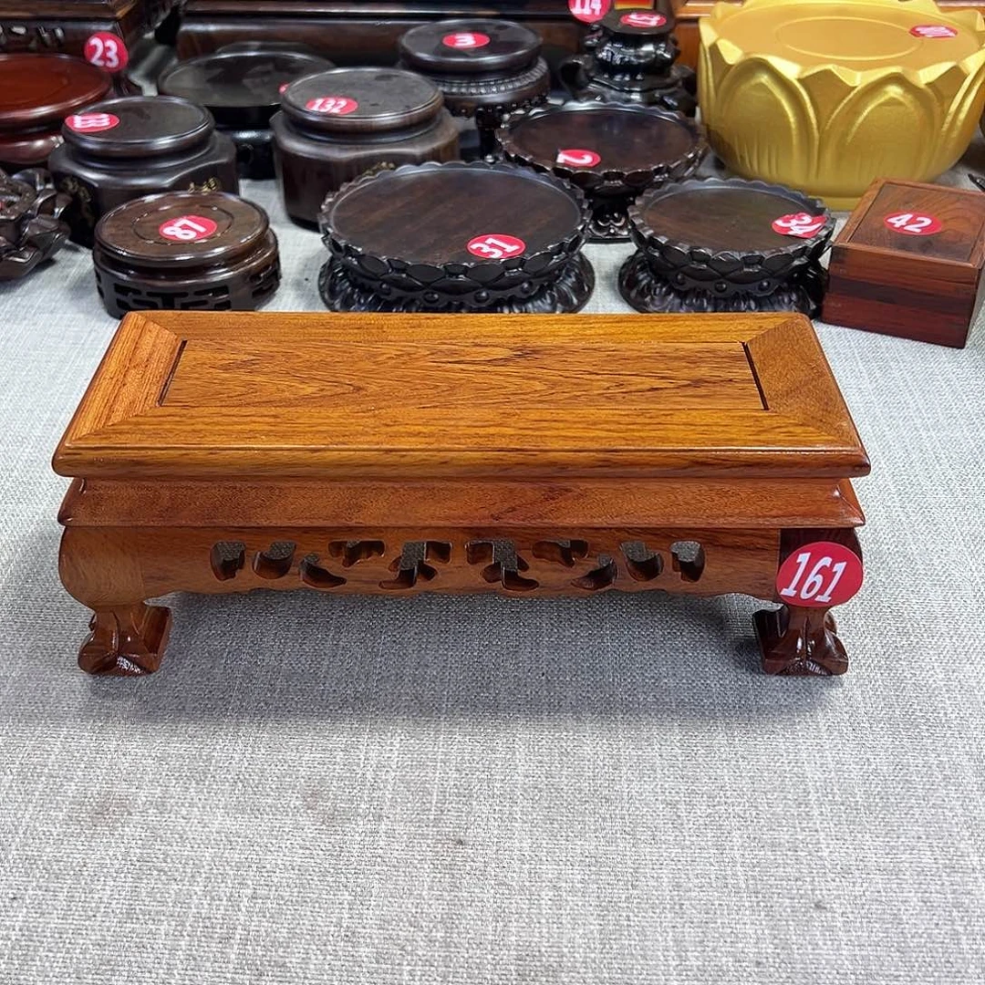 红木底座精雕工艺品