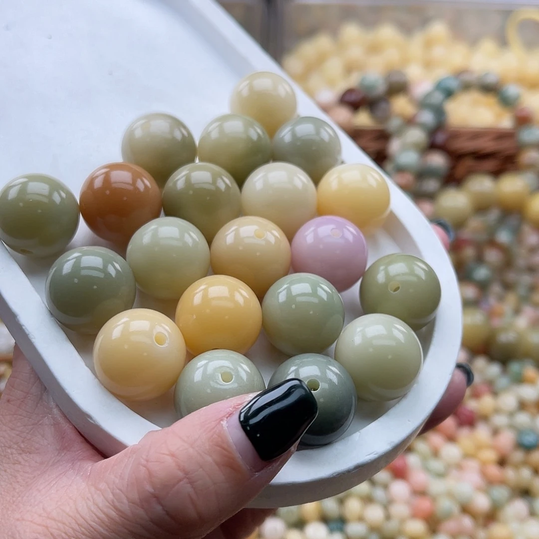 白玉菩提吊坠B/17mm/10+5颗瑕疵