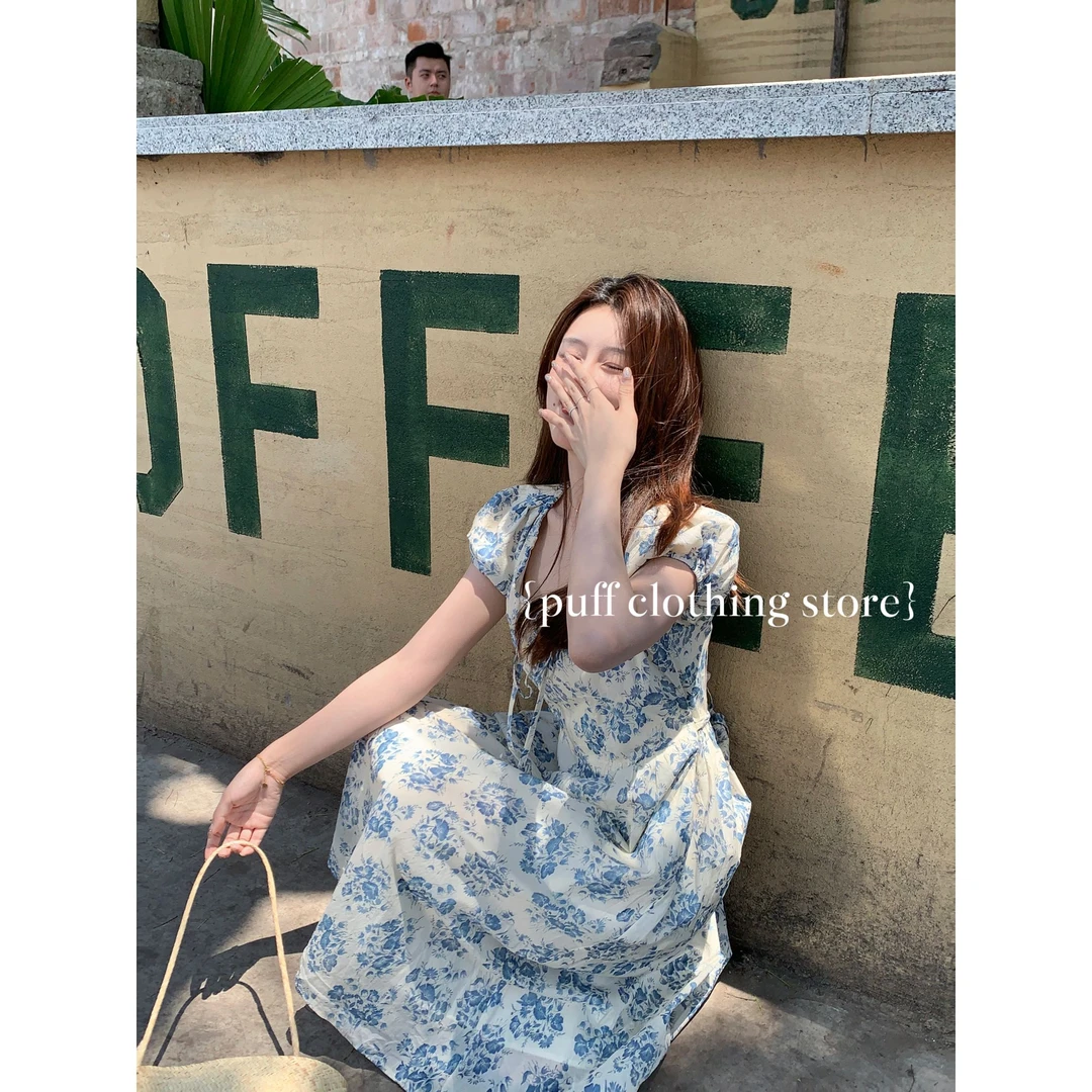 【蓝茶小调】2025年夏季新品韩系时尚休闲小花连衣裙