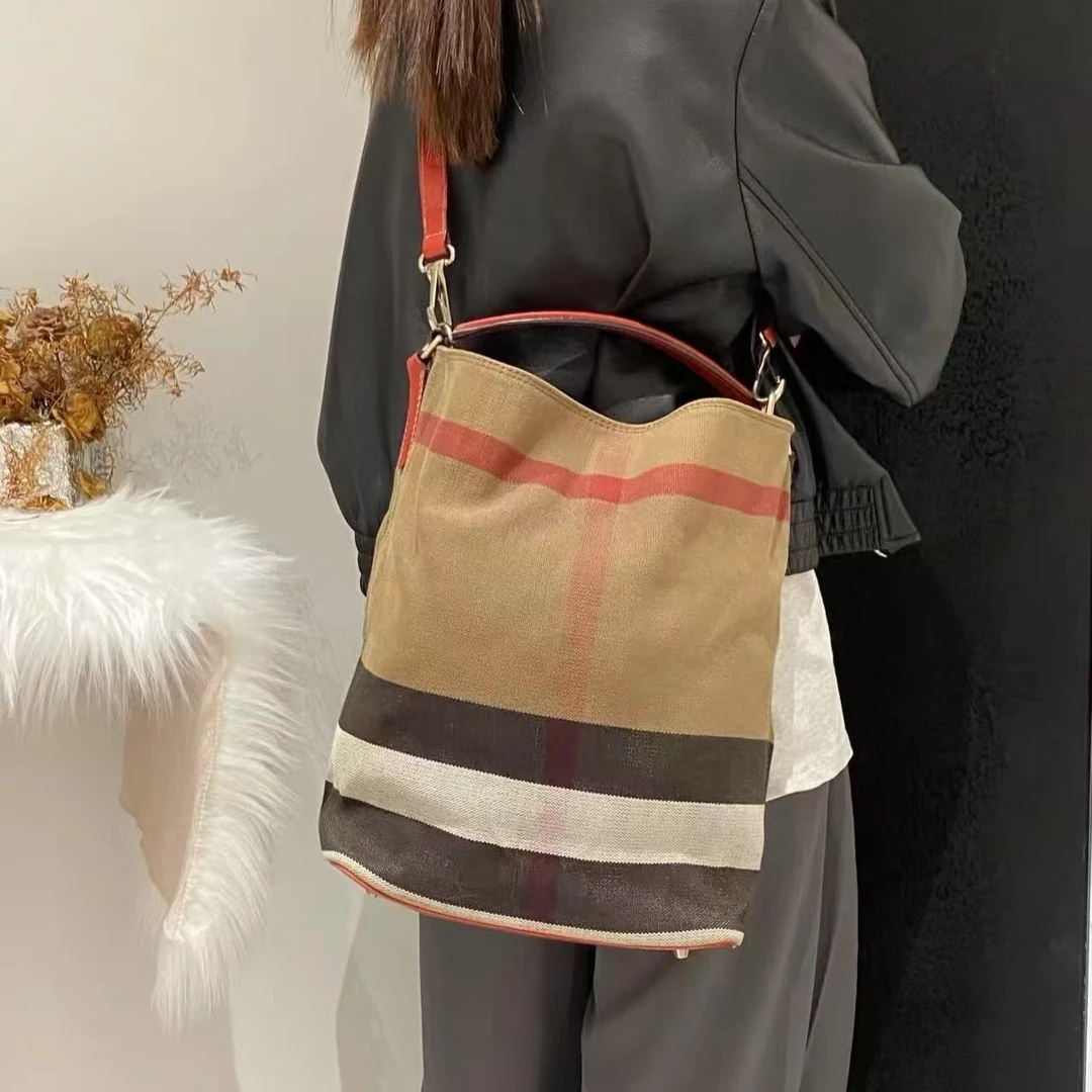 BURBERRY/博柏利 单肩包 单肩包 ys6395/2502