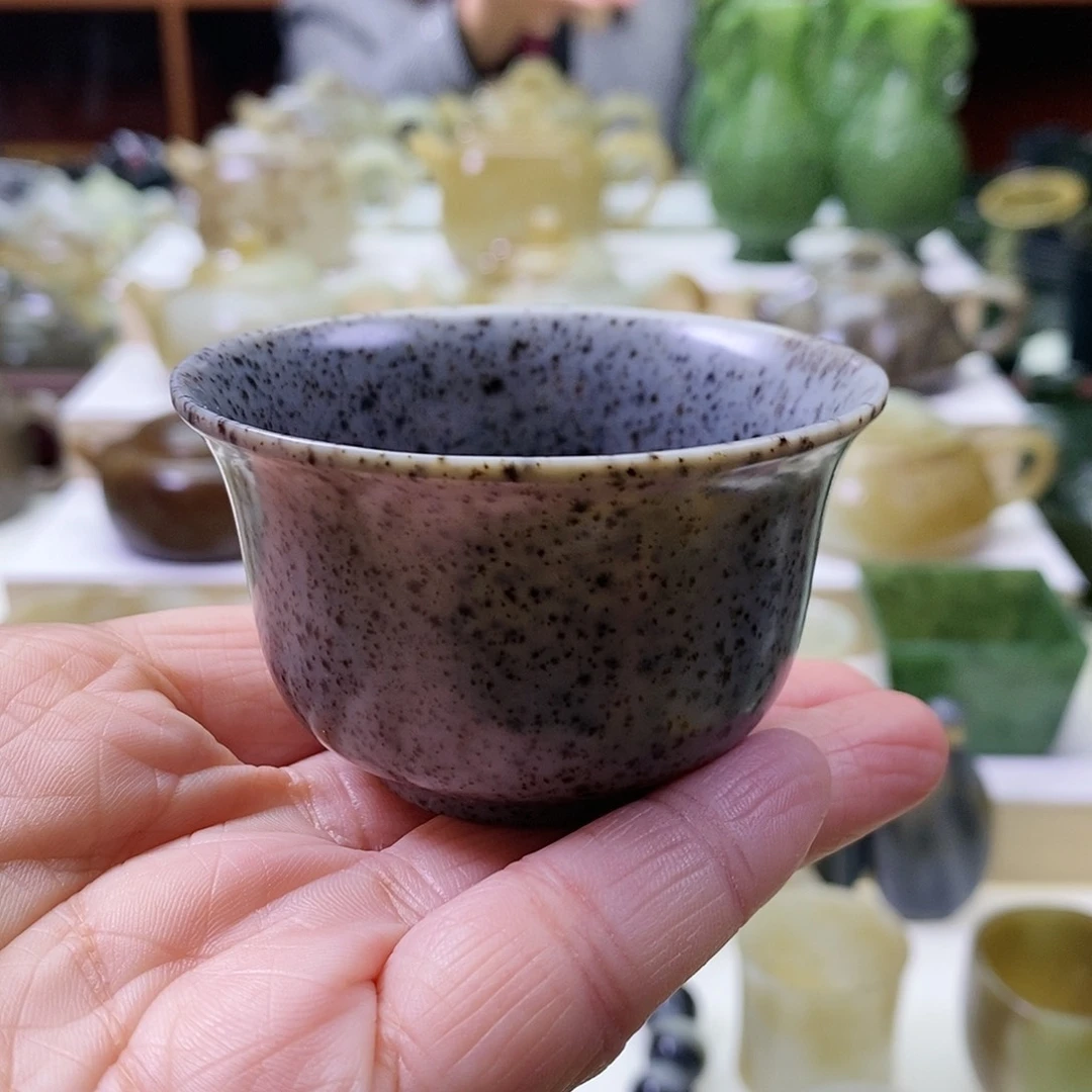 和田玉茶杯未镶嵌