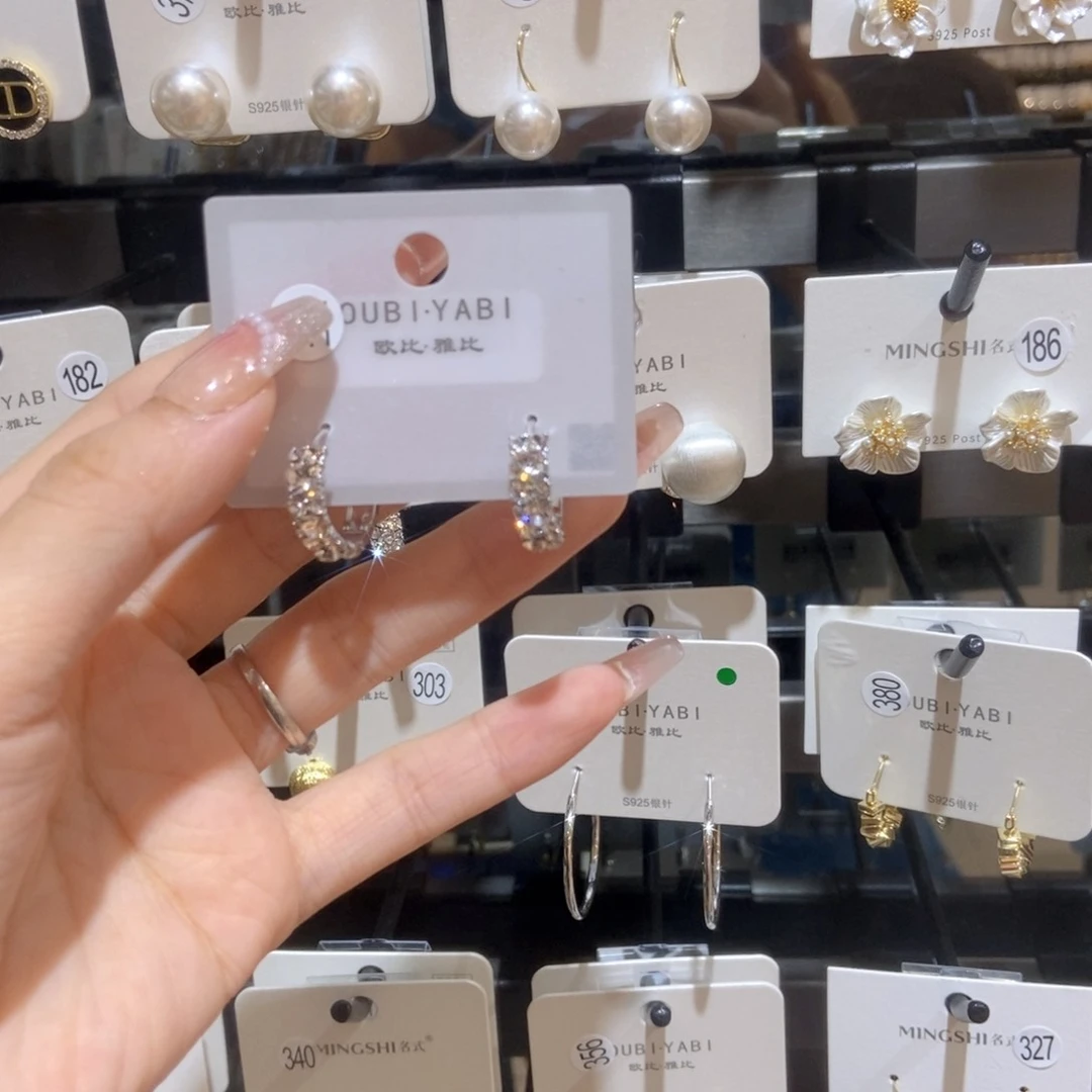 铁合金琉璃合金欧比爆款锆石