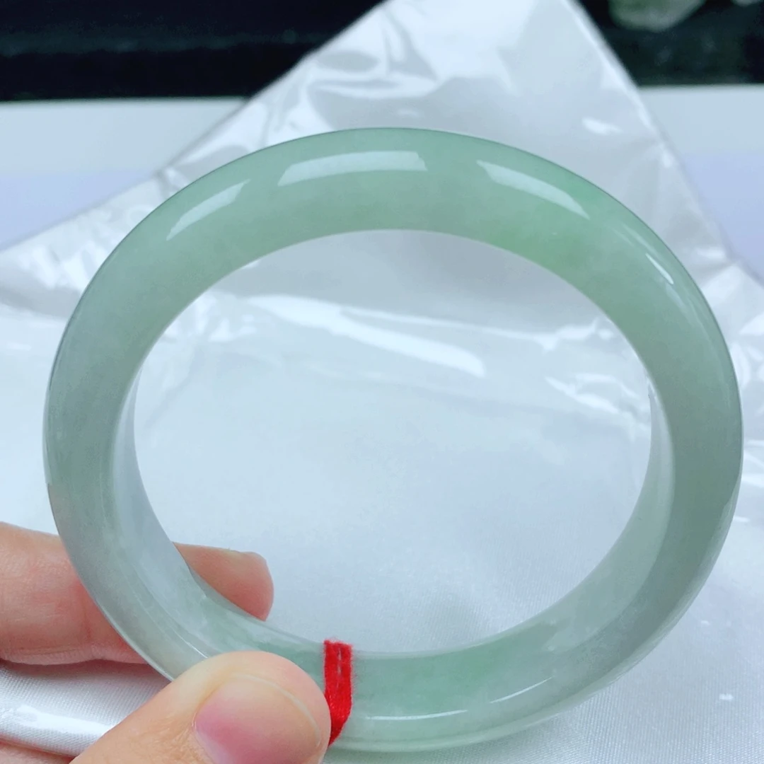 翡翠手镯未镶嵌57