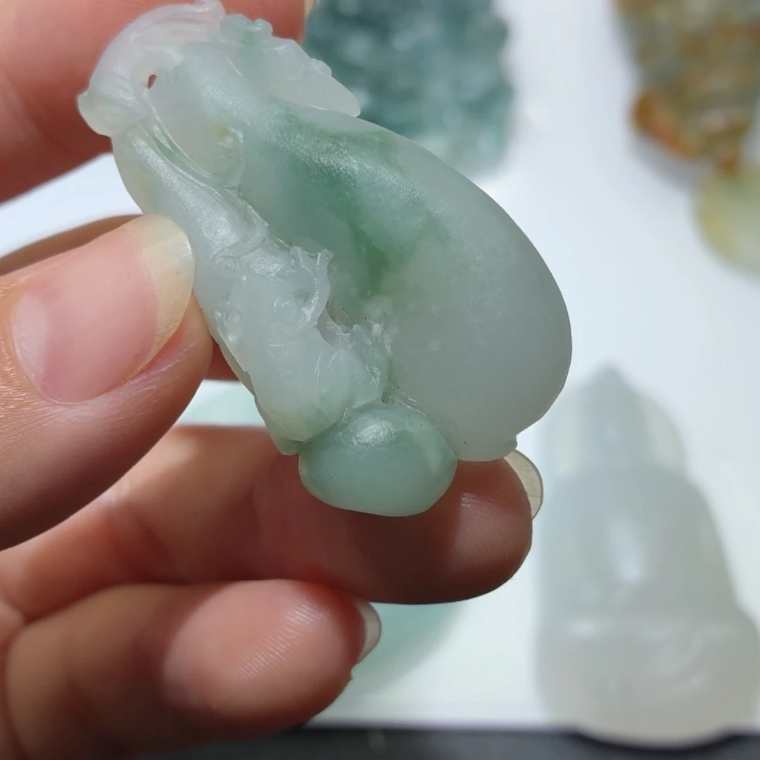 定制翡翠未镶嵌毛货