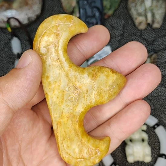 把件龙脊菩提物件优美，欢迎咨询