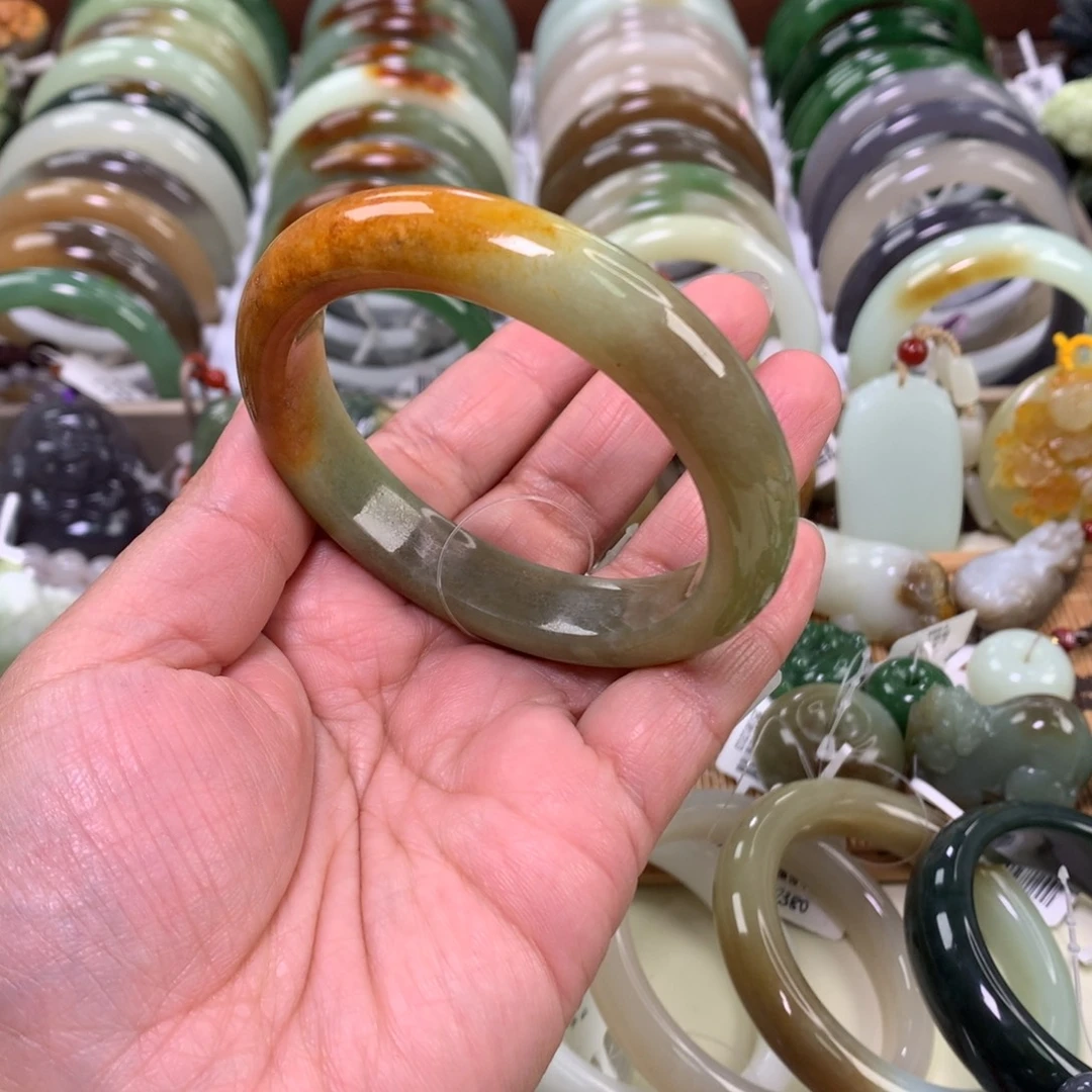 和田玉未镶嵌手镯58_59口径