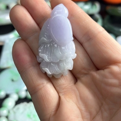 【闪购商品】翡翠未镶嵌颈饰