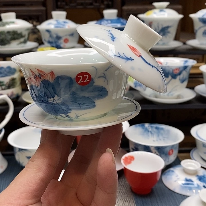 手绘微瑕荷花盖碗