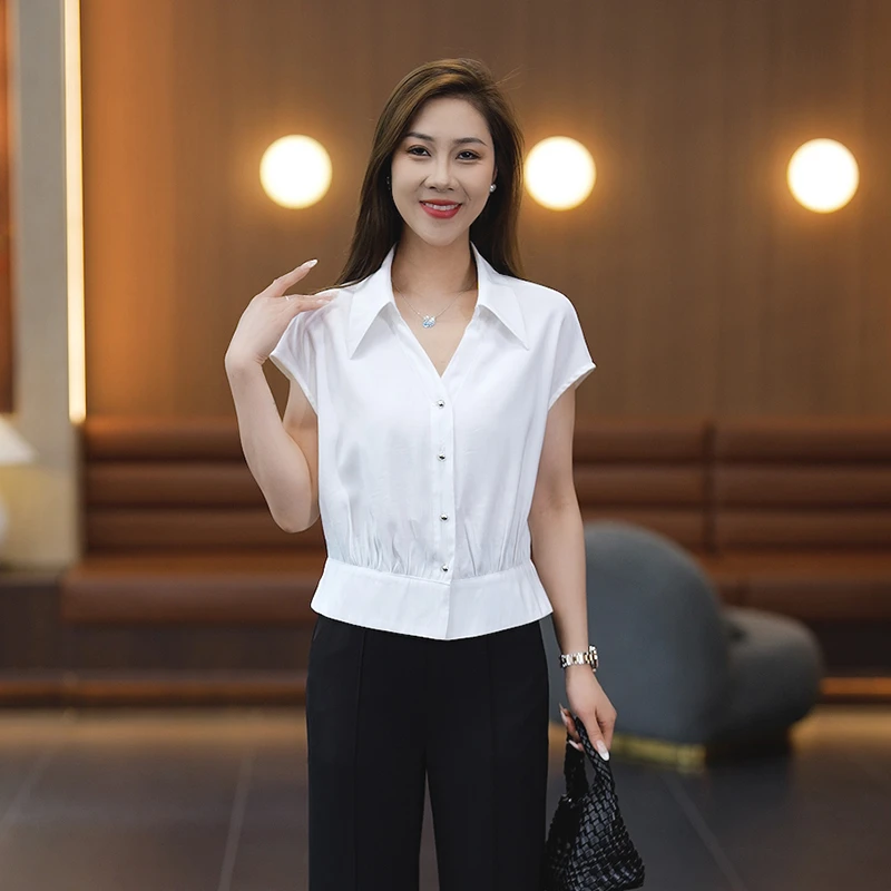 2025夏季短袖翻领衬衫女休闲洋气显瘦百搭时尚短款小个子雪纺衬衣