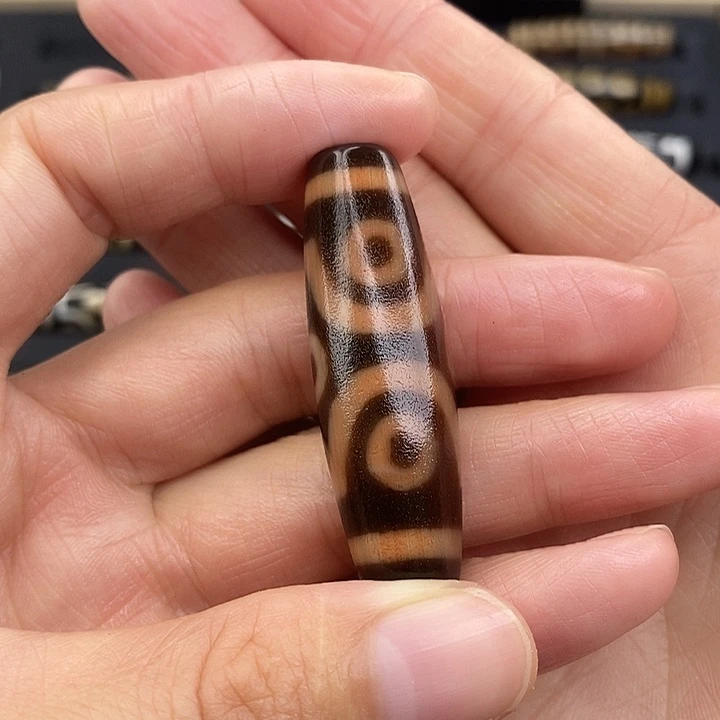 垚***活玛瑙/玉髓未镶嵌颈饰