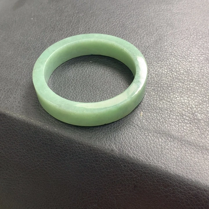 定制翡翠翡翠手镯未镶嵌