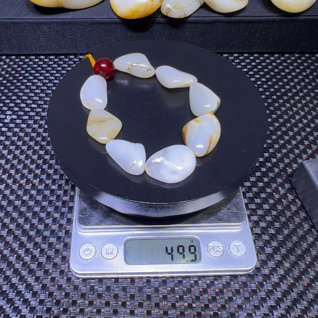 和田玉（子料）未镶嵌吊坠(不含链)49克
