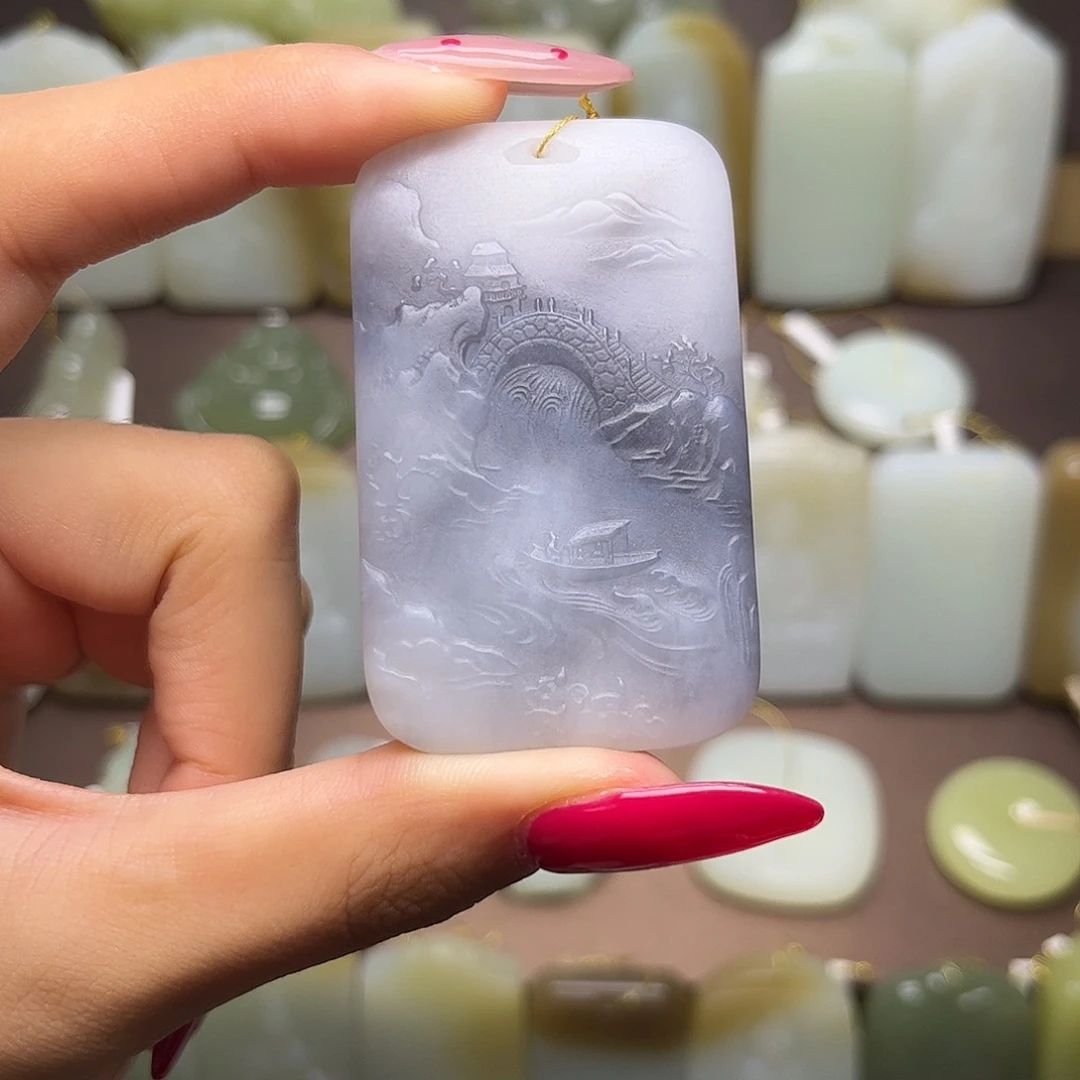 和田玉未镶嵌颈饰