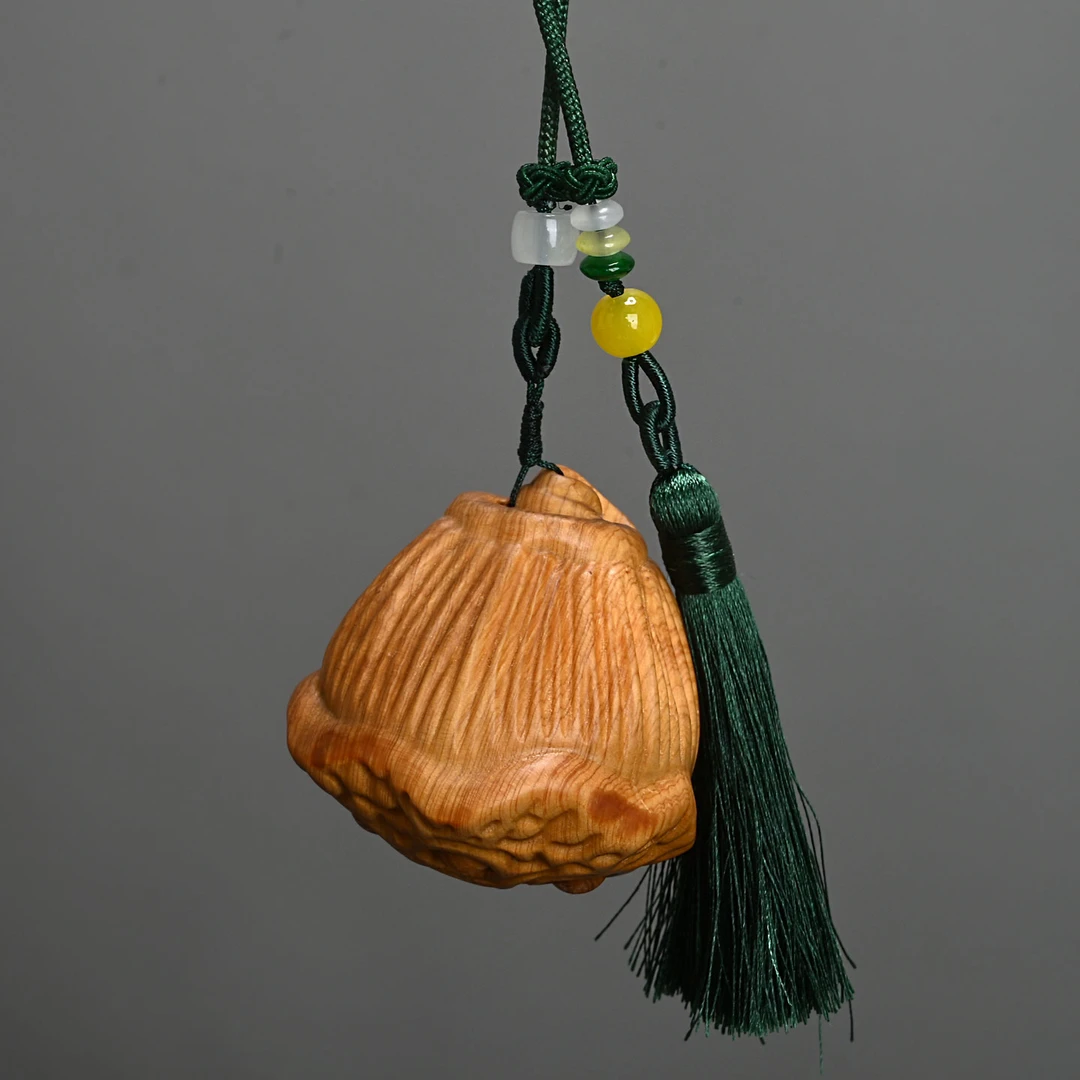 崖柏高油莲蓬手把件高5cm实木雕刻创意礼物莲花链子文玩挂件饰品